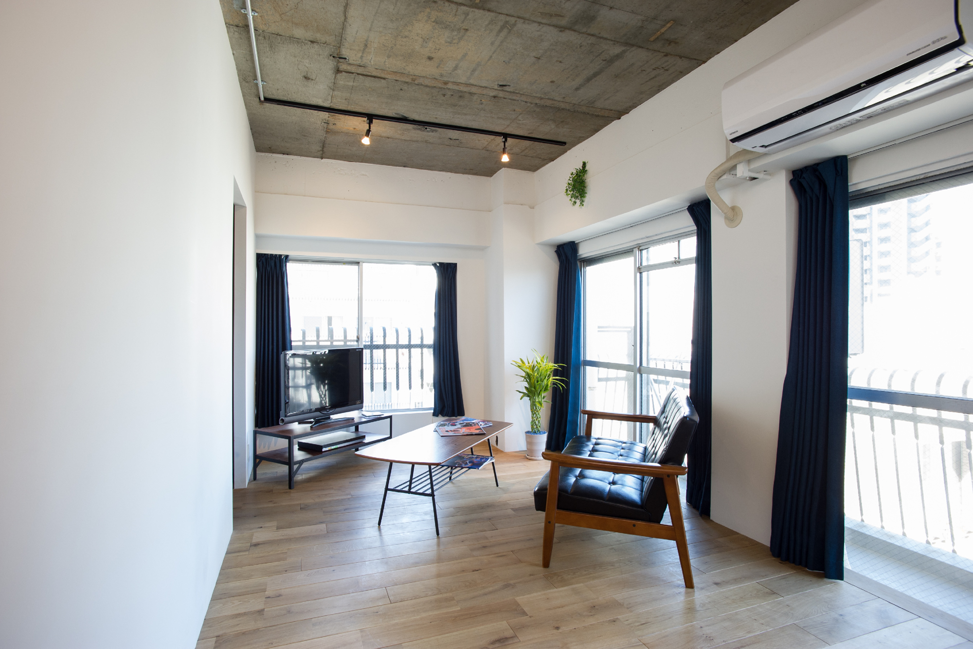 NANBEIDAI CHO / M House